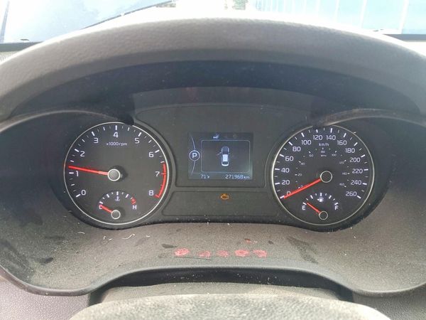 2016 KIA OPTIMA GL