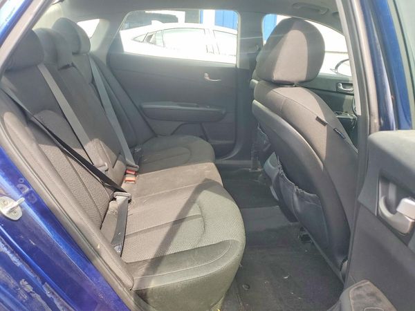 2016 KIA OPTIMA GL