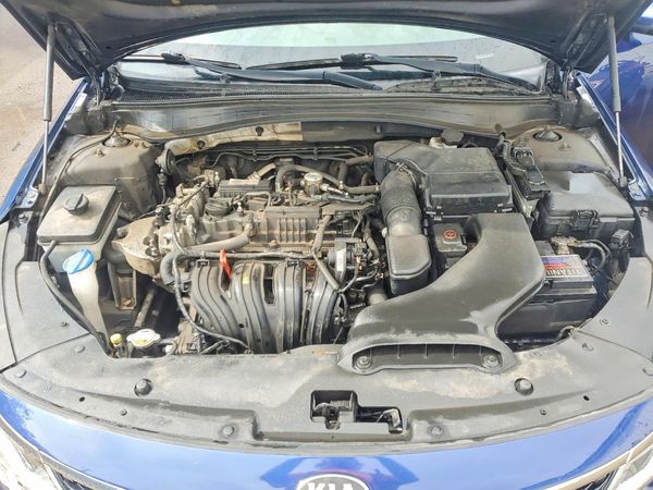 2016 KIA OPTIMA GL