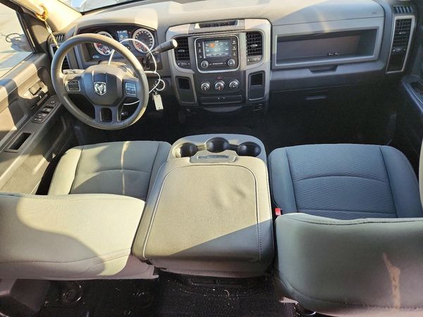 2014 RAM 1500 ST