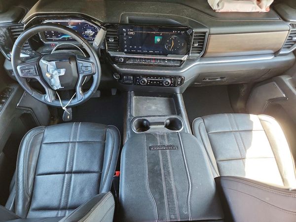 2024 CHEVROLET SILVERADO High Country