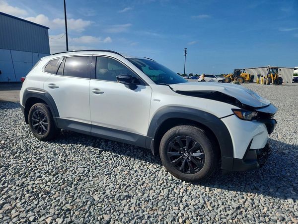 2025 MAZDA CX-50 Premium