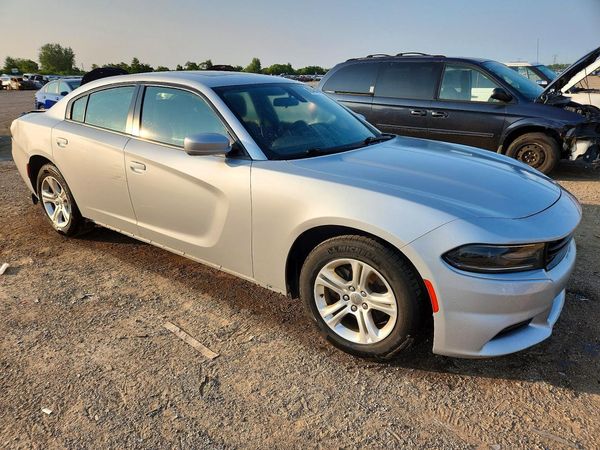 2021 DODGE CHARGER SXT