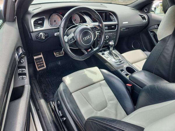 2014 AUDI S5 quattro Premium Plus