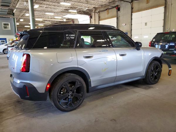 2025 MINI COUNTRYMAN