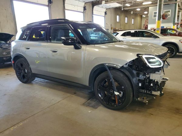 2025 MINI COUNTRYMAN