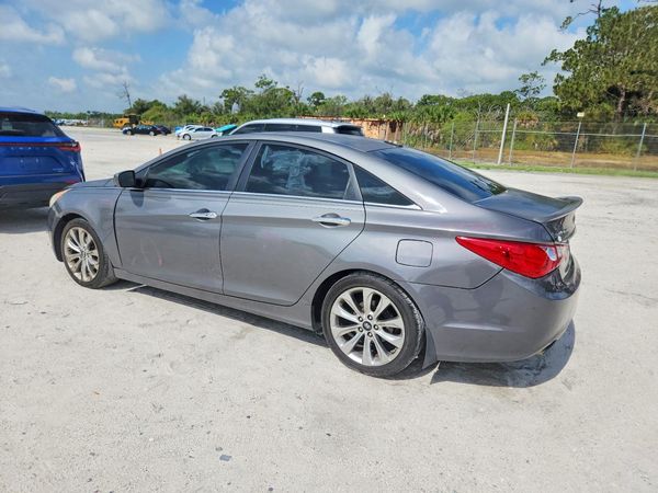 2013 HYUNDAI SONATA