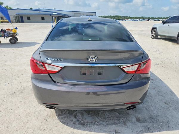 2013 HYUNDAI SONATA