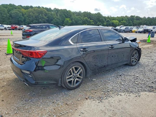 2021 KIA FORTE EX