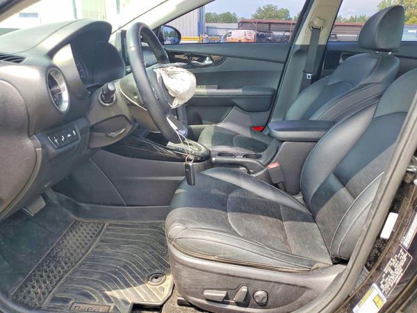 2021 KIA FORTE EX