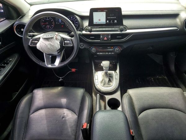 2021 KIA FORTE EX
