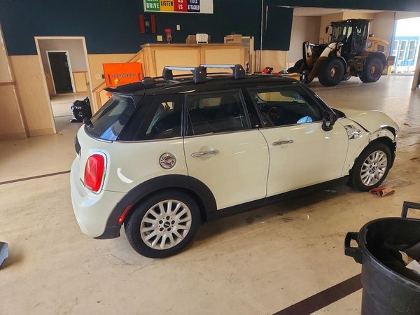 2016 MINI COOPER