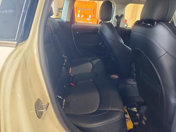 2016 MINI COOPER