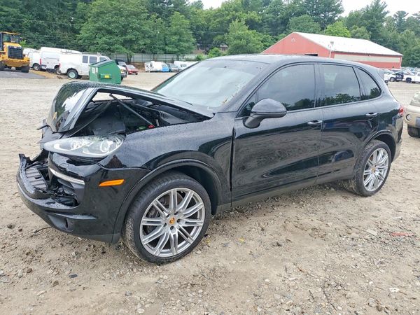 2018 PORSCHE CAYENNE Base / Platinum Edition