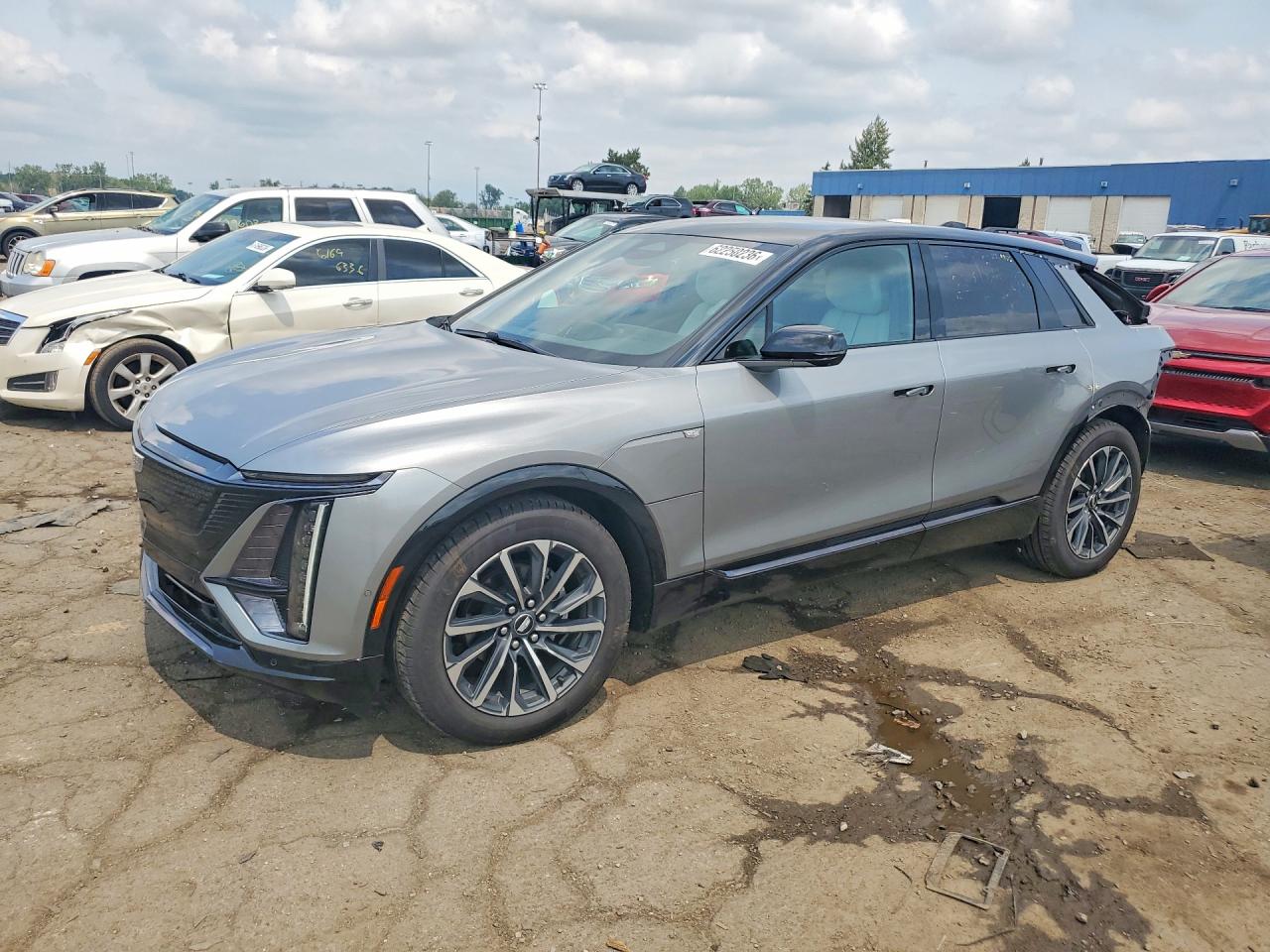 2025 CADILLAC LYRIQ Sport 1