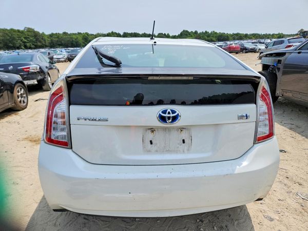 2013 TOYOTA PRIUS
