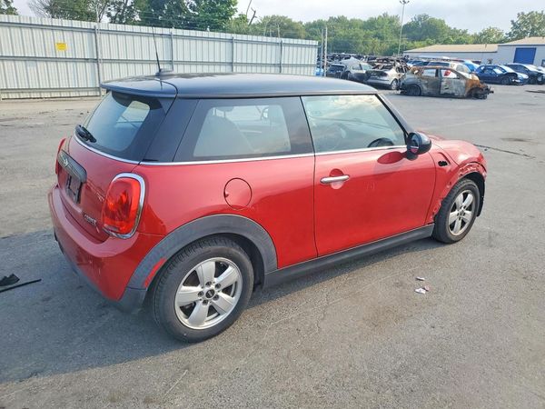 2016 MINI COOPER
