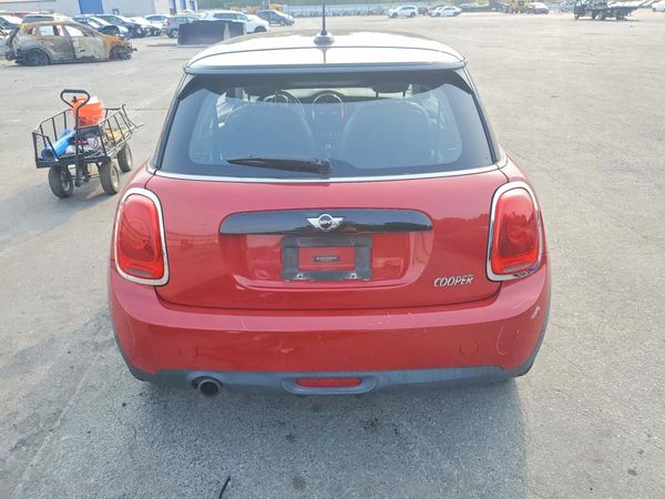 2016 MINI COOPER