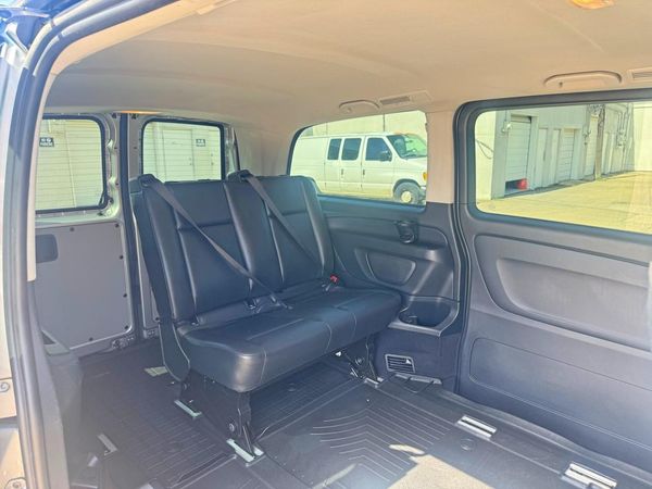 2019 MERCEDES-BENZ METRIS