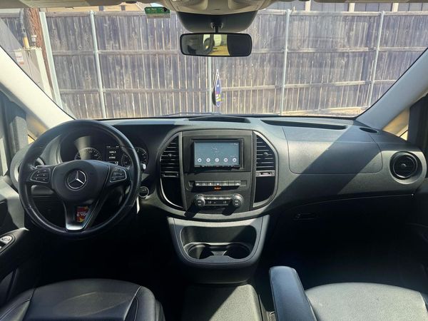 2019 MERCEDES-BENZ METRIS