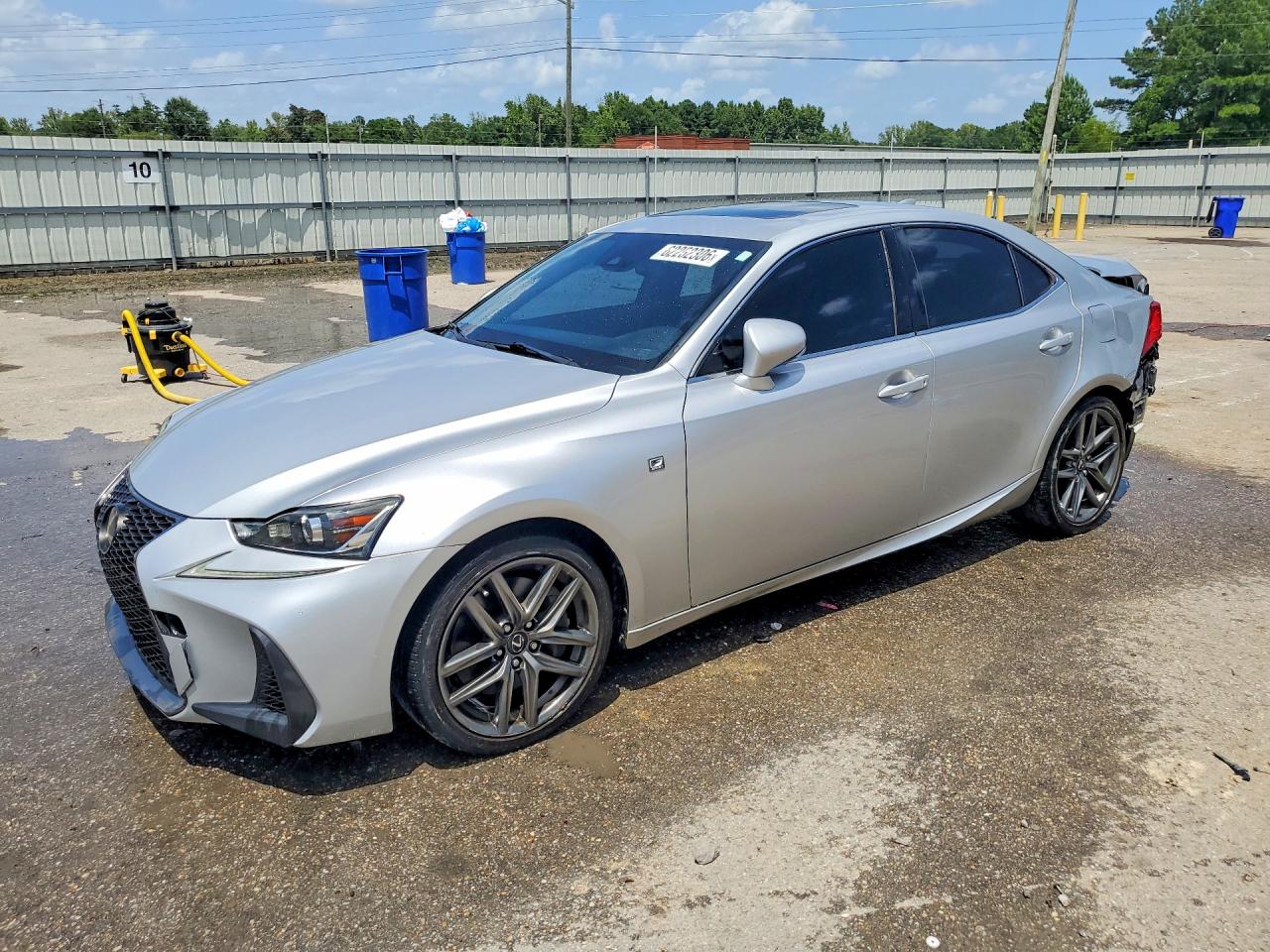2017 LEXUS IS 200t
