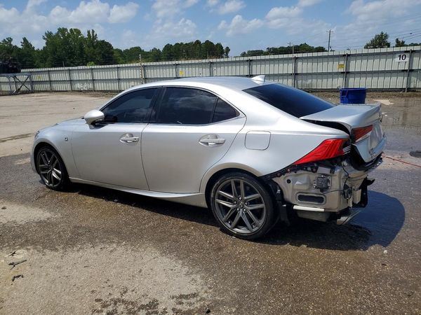 2017 LEXUS IS 200t