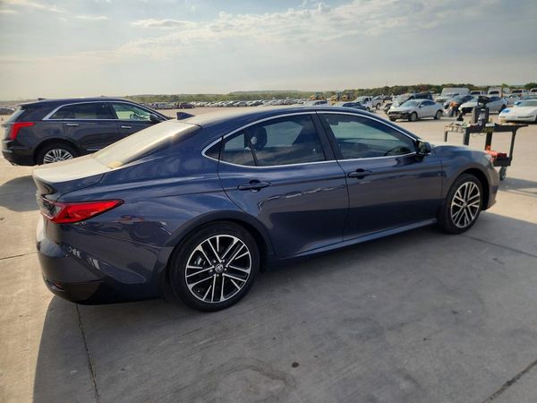 2026 TOYOTA CAMRY
