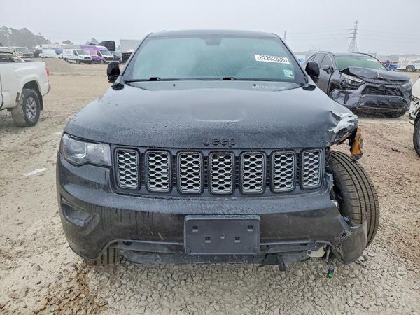 2021 JEEP GRAND CHEROKEE LAREDO 4X2