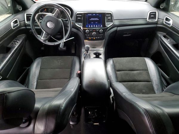 2021 JEEP GRAND CHEROKEE LAREDO 4X2
