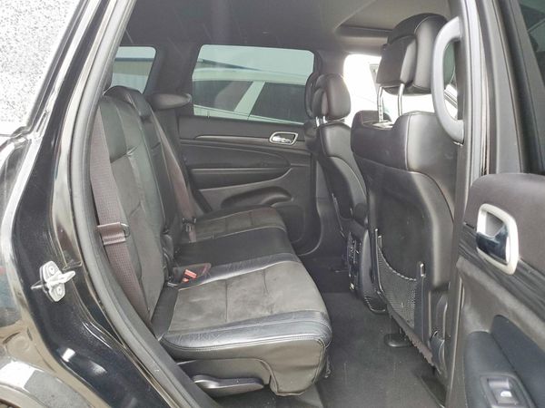 2021 JEEP GRAND CHEROKEE LAREDO 4X2