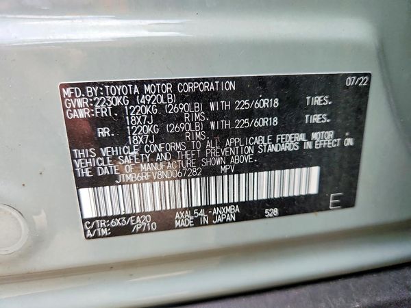 2022 TOYOTA RAV4 XLE Premium