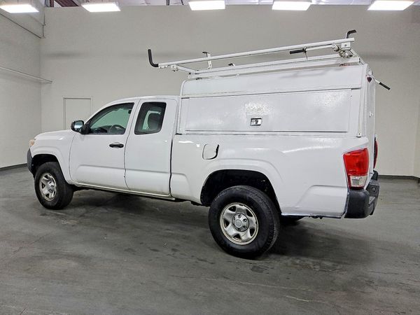 2016 TOYOTA TACOMA SR/SR5
