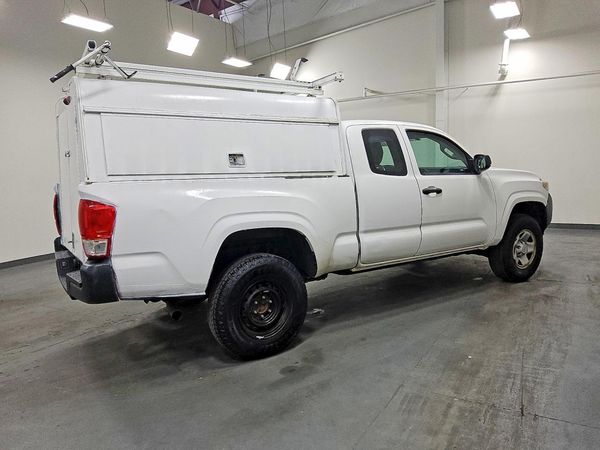 2016 TOYOTA TACOMA SR/SR5