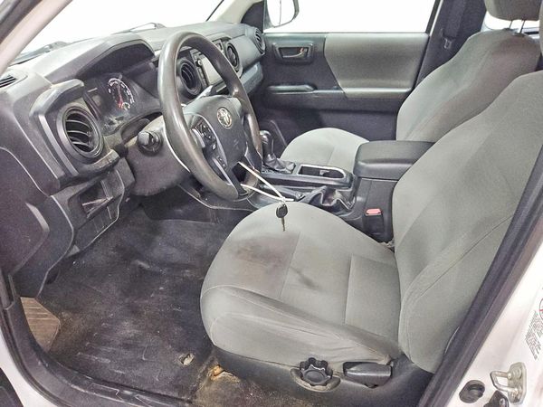 2016 TOYOTA TACOMA SR/SR5