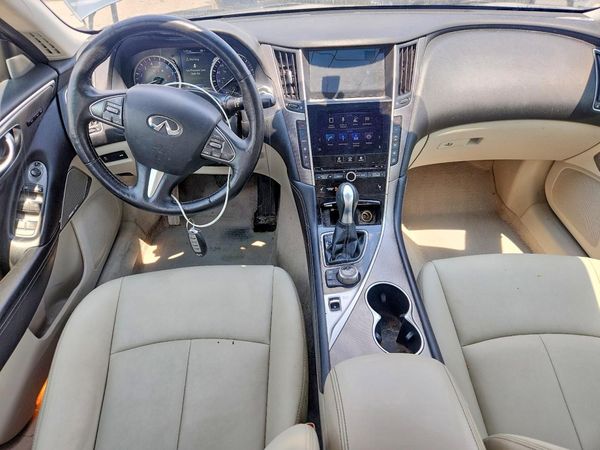 2017 INFINITI Q50