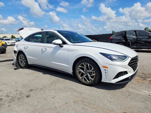 2023 HYUNDAI SONATA