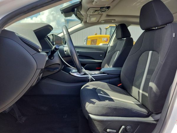 2023 HYUNDAI SONATA