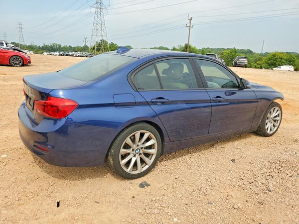 2018 BMW 320