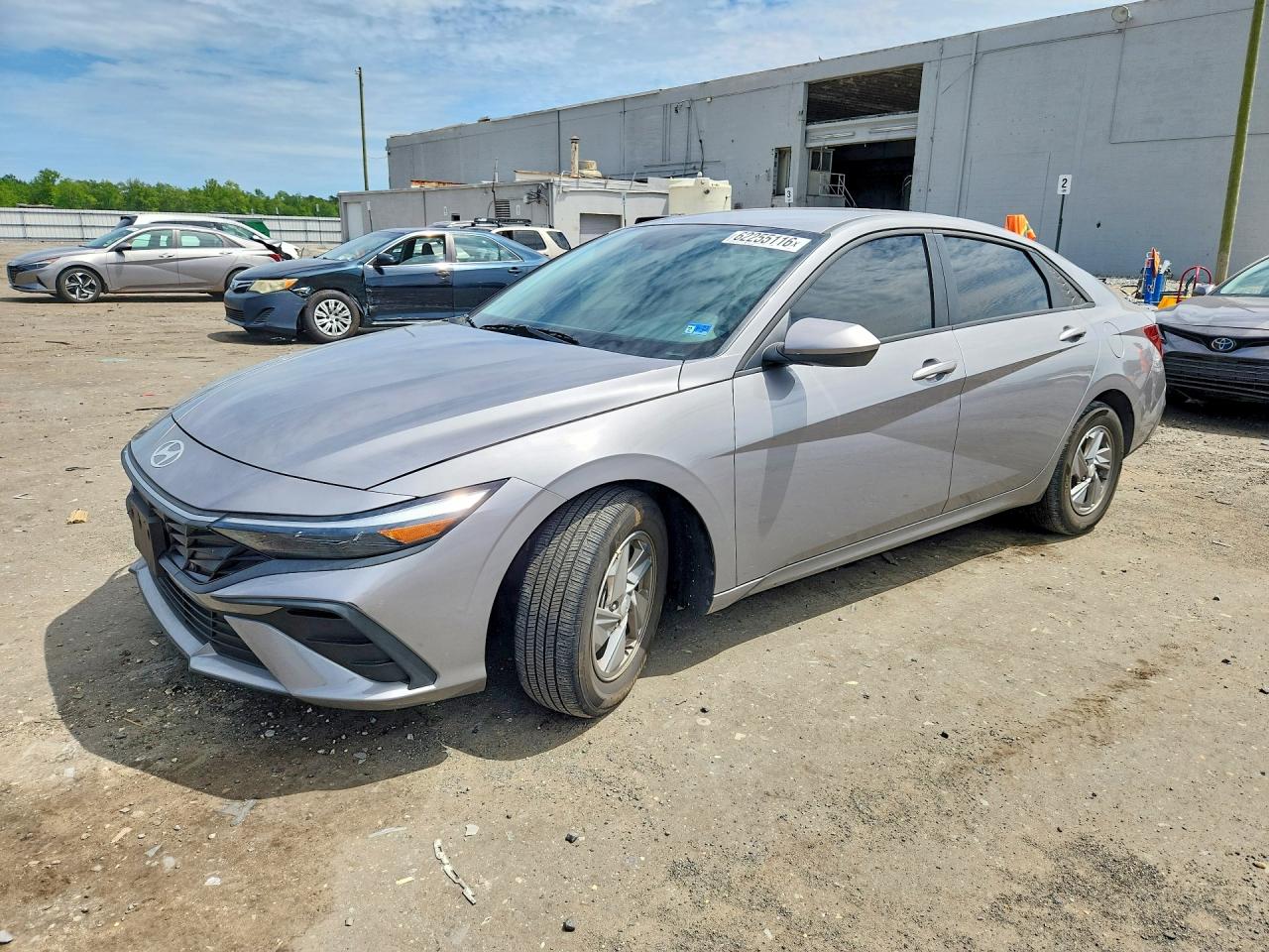 2025 HYUNDAI ELANTRA