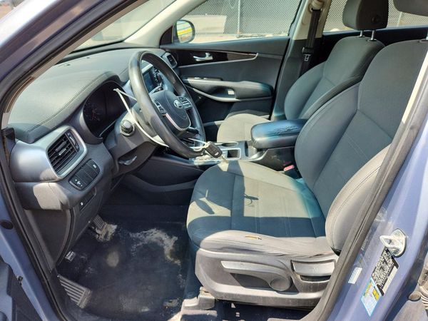 2020 KIA SORENTO L, LX, S