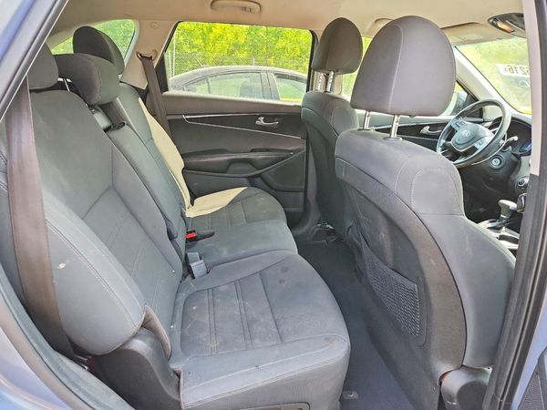 2020 KIA SORENTO L, LX, S
