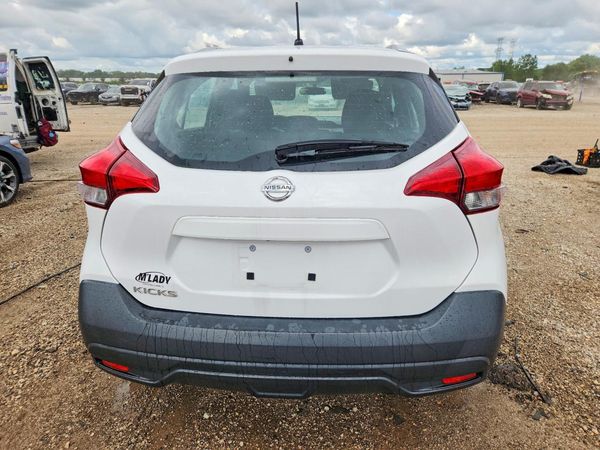 2019 NISSAN KICKS