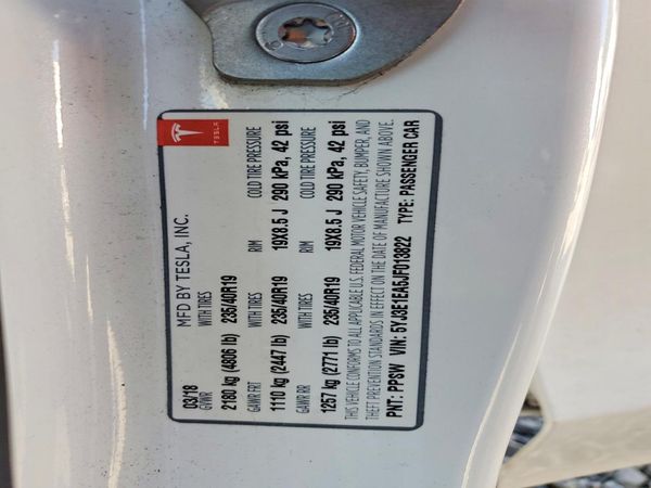 2018 TESLA MODEL 3