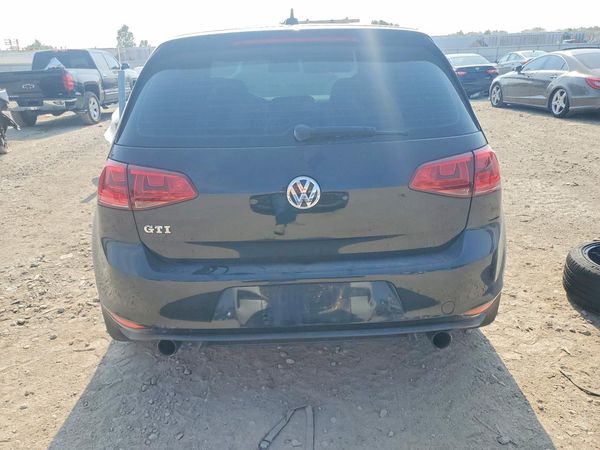 2017 VOLKSWAGEN GTI