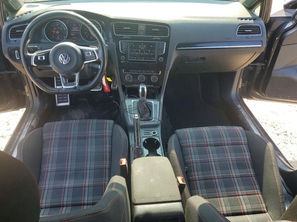 2017 VOLKSWAGEN GTI