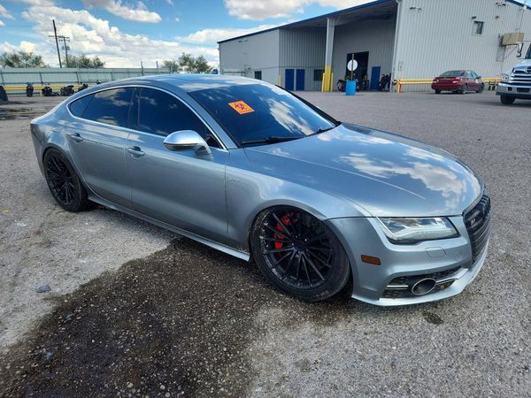 2013 AUDI S7 w/ Innovation Pkg