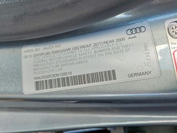 2013 AUDI S7 w/ Innovation Pkg