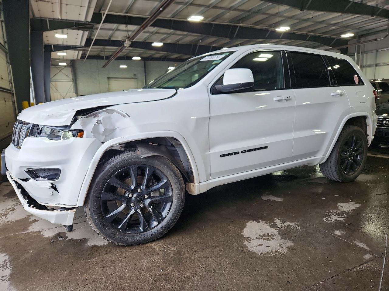 2018 JEEP GRAND CHEROKEE Laredo