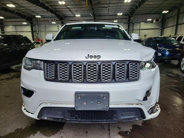 2018 JEEP GRAND CHEROKEE Laredo