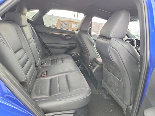 2015 LEXUS NX 200t Luxury
